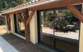 Au cœur de la Pinède de 1 à 4 personnes